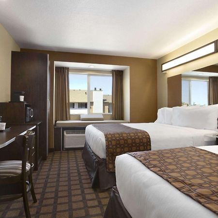 Microtel Inn & Suites By Wyndham Odessa Tx Exterior photo