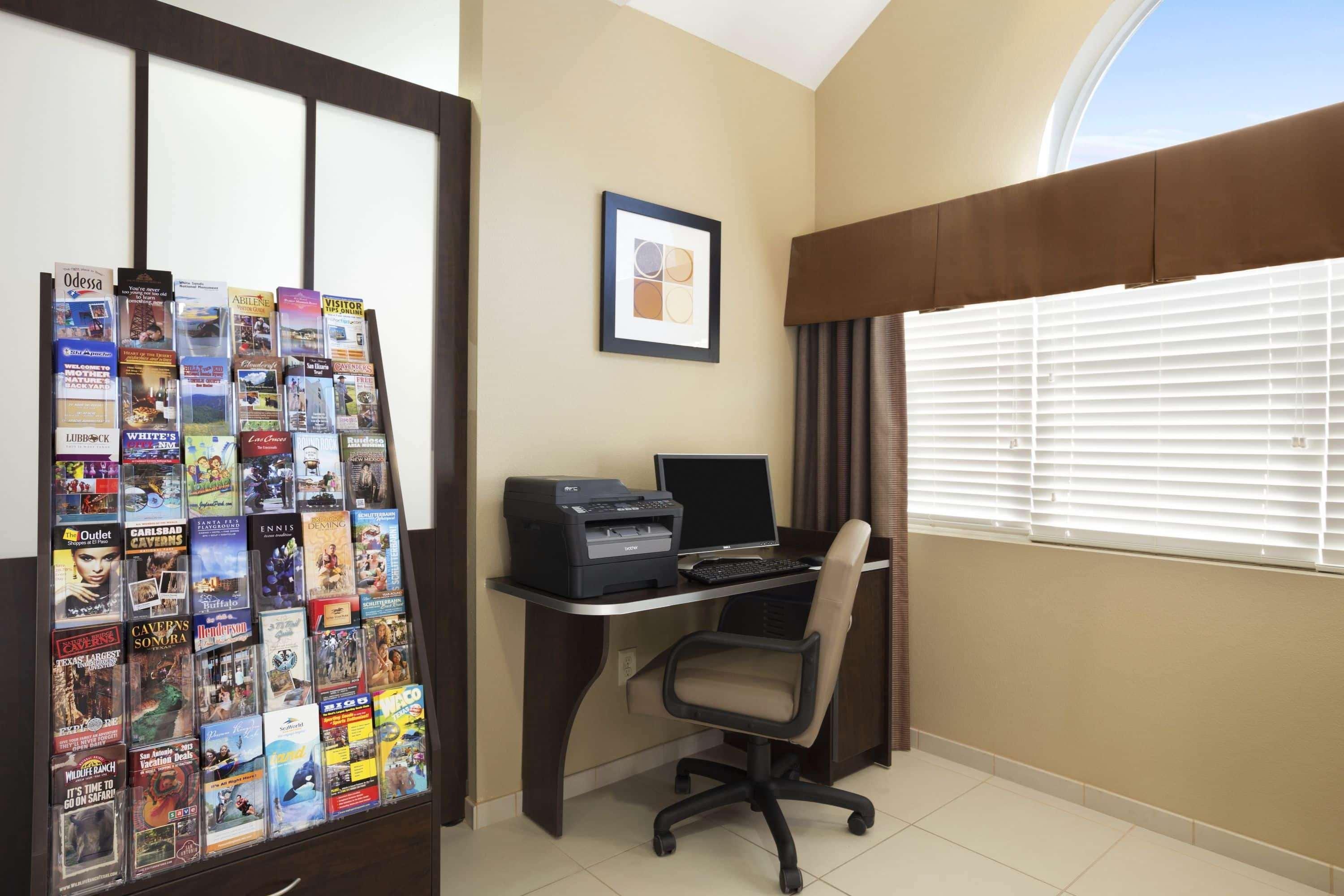 Microtel Inn & Suites By Wyndham Odessa Tx Exterior photo